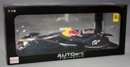 AUTOart 1/18 RED BULL X2014 FAN CAR(RED BULL COLOR)