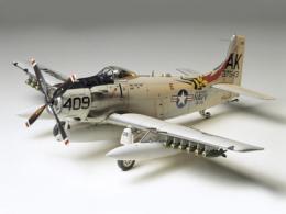 タミヤ 1/48 ダグラス A-1H スカイレーダー アメリカ海軍