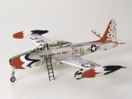 タミヤ 1/48 リパブリック F-84G 「サンダーバーズ」